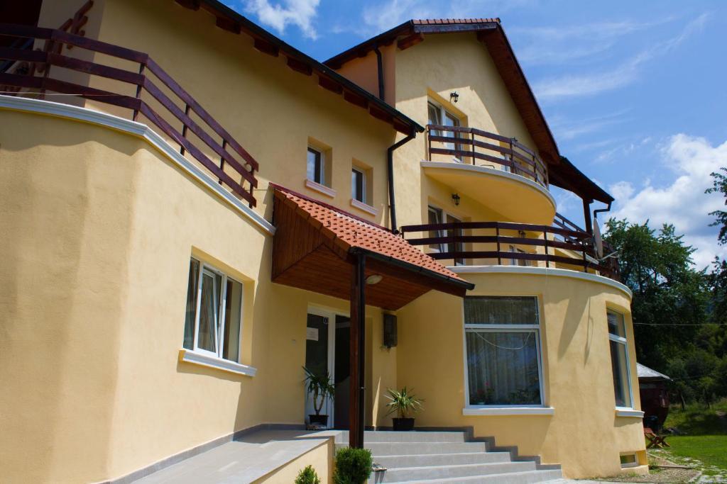Pension Belmonte Sâmbăta de Sus Exterior photo