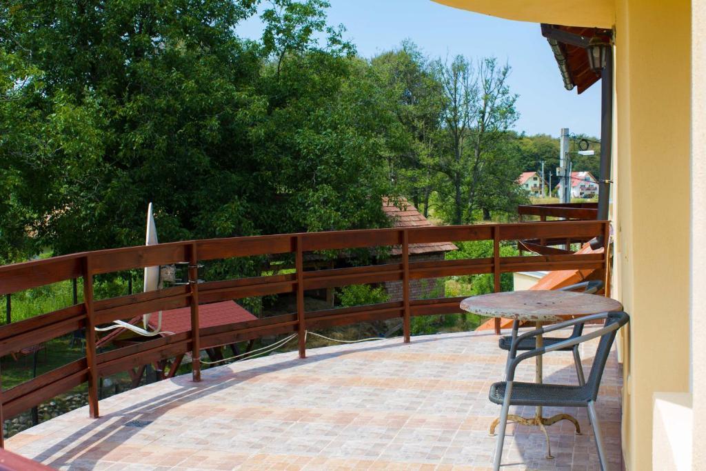 Pension Belmonte Sâmbăta de Sus Exterior photo